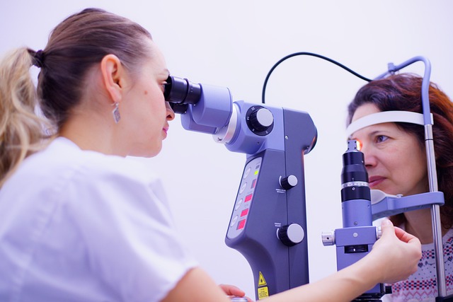 best eye specialist in Hyderabad